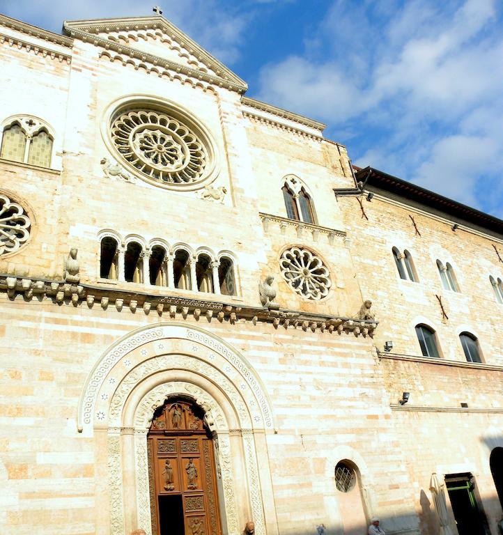 Residenza Mazzini Foligno Chambre photo